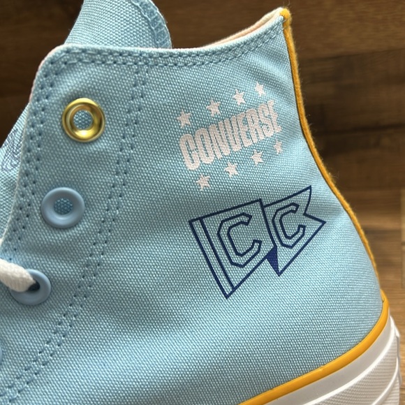 CONVERSE CTAS LIFT HI BRAND NEW - Picture 7 of 9